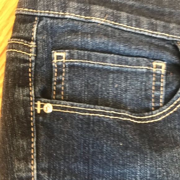 White House Black Market Jeans🔥BOGO 2 for 30 - Picture 6 of 7